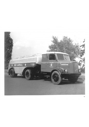 Henschel LKW's